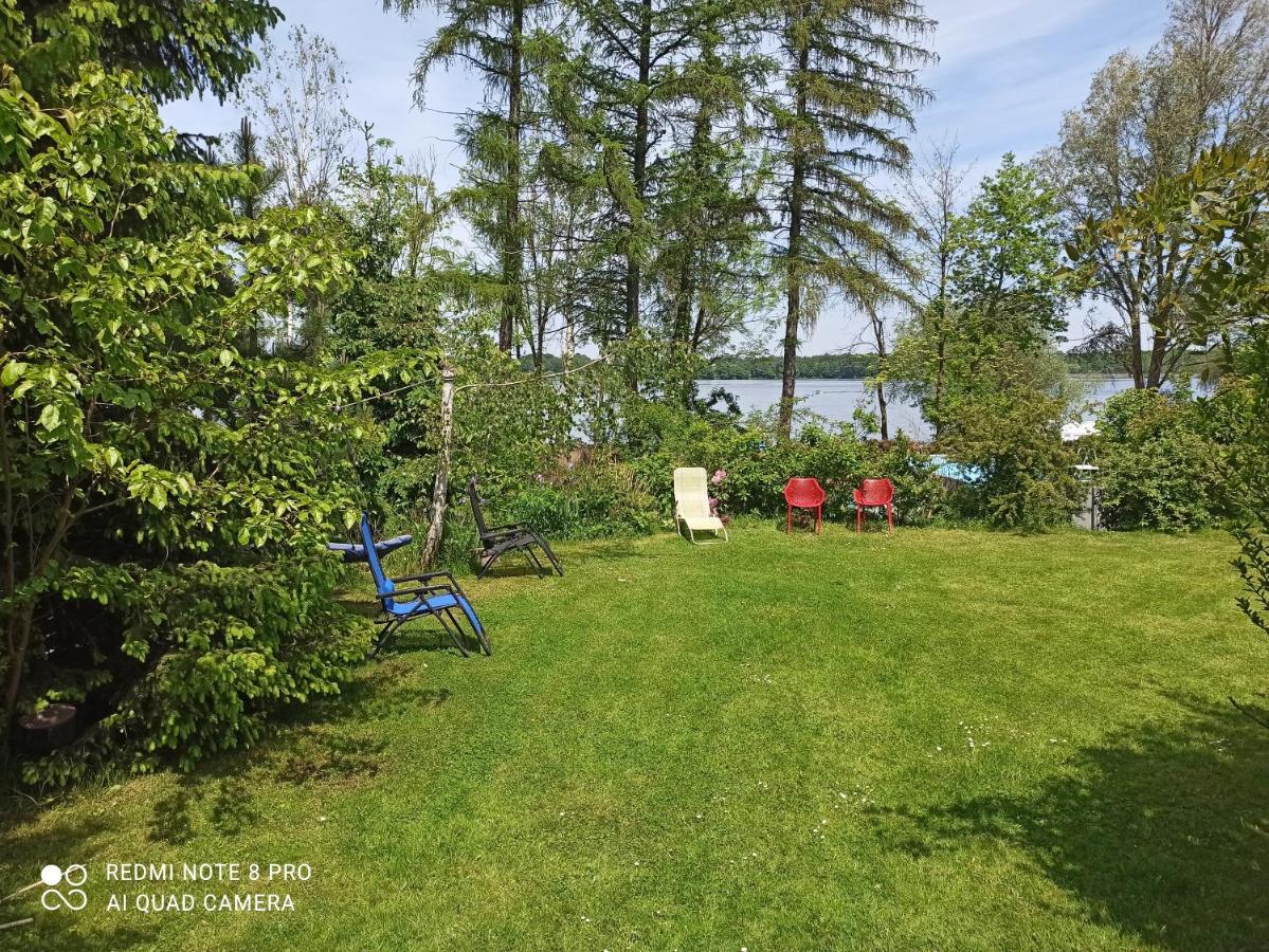 Dom Z Ogrodem Villa Laka  Bagian luar foto